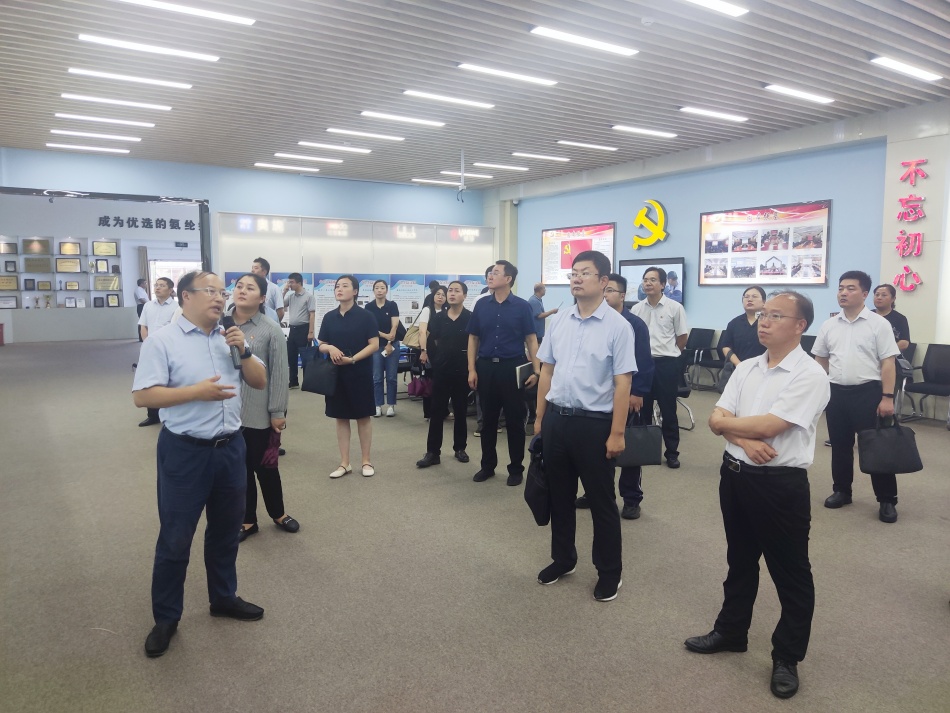 2024年7月17日，市國(guó)資委系統(tǒng)在公司開(kāi)展“三組聯(lián)建”現(xiàn)場(chǎng)觀摩1（公司展廳）_副本